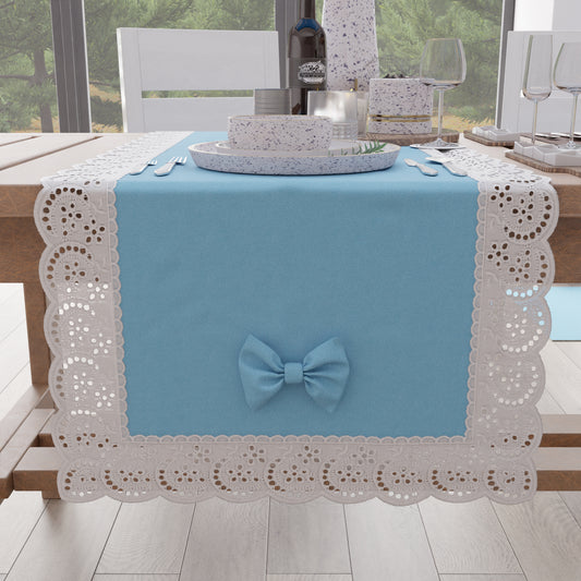 Chemin de table élégant Shabby Chic avec dentelle et nœuds bleu ciel