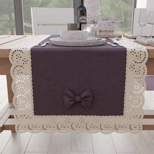 Chemin de Table Élégant Shabby Chic avec Dentelle et Noeuds Mauve