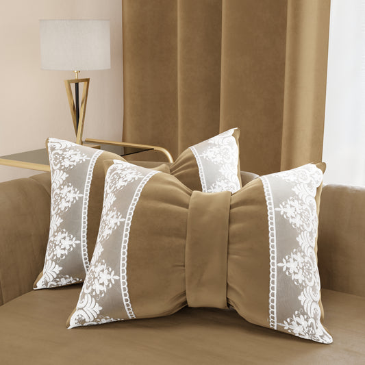 Coussin décoratif nœud en velours avec volant et dentelle rebrodée 40x50 cm, coussin de canapé taupe By Sissy