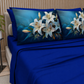 Lenzuola in Cotone, Completo Letto con Federe in Stampa Digitale Petalo 15 Blu Elettrico.