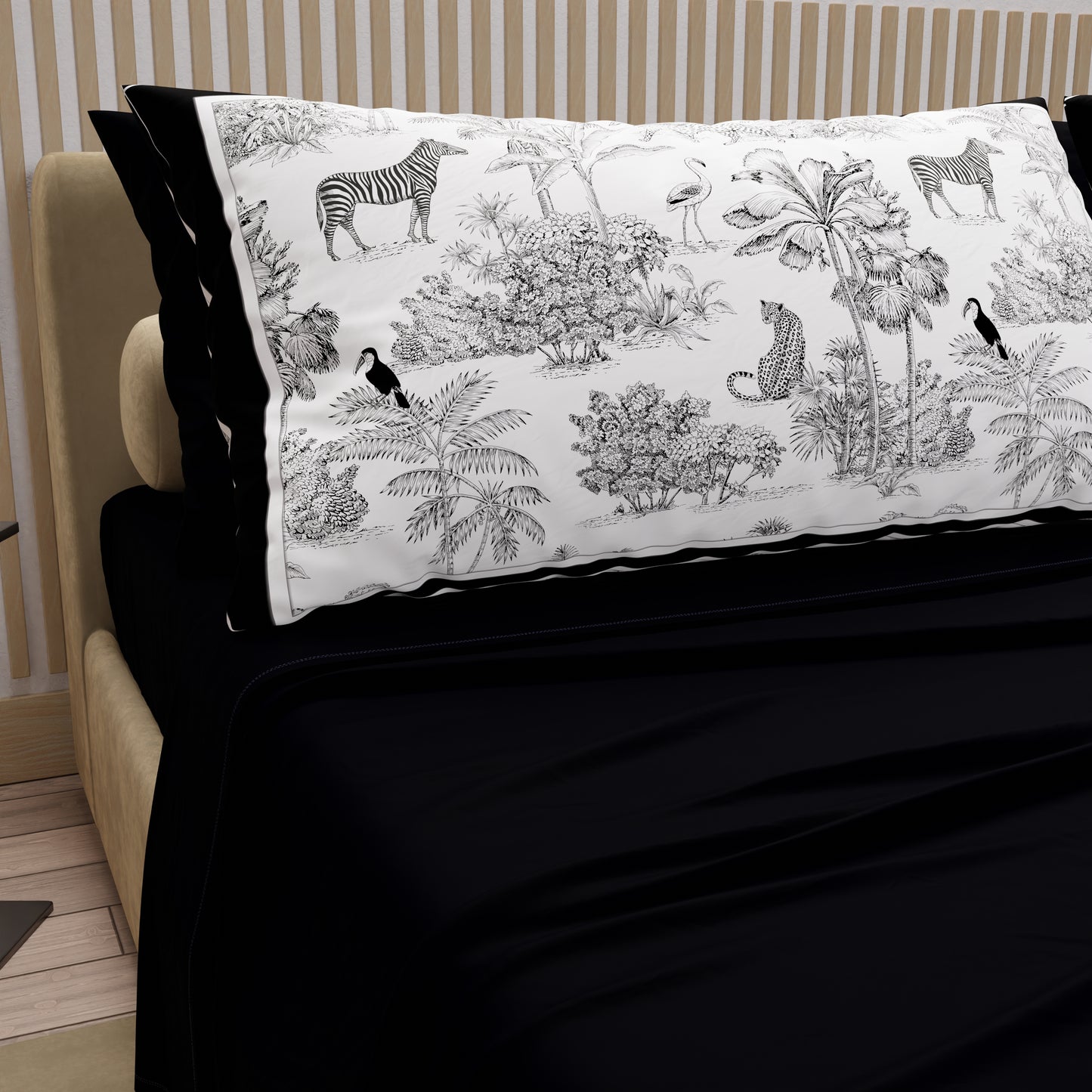 Cotton sheets, bed set with black animalier digital print pillowcases