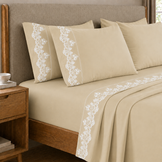 Lenzuola Matrimoniali in Puro Cotone Percalle con Balza in Pizzo Rebrode Beige