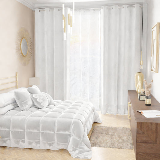 Rideau panneau en velours pour intérieur avec anneaux et dentelle rebrodée, 140x280 cm, Blanc par Sissy