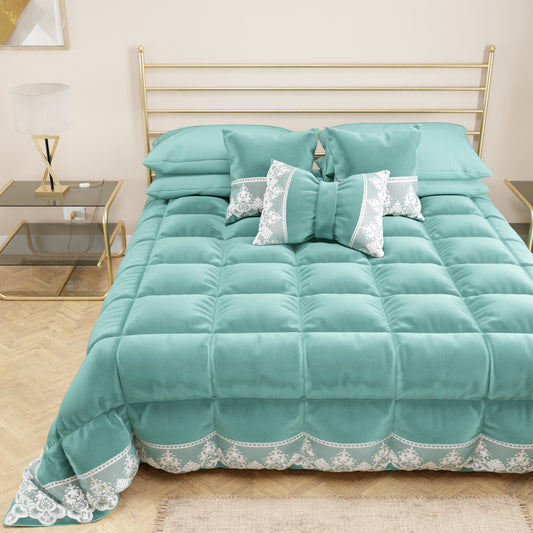 Couette d'hiver en velours doux et chaud avec volant et dentelle rebrodée Tiffany par Sissy