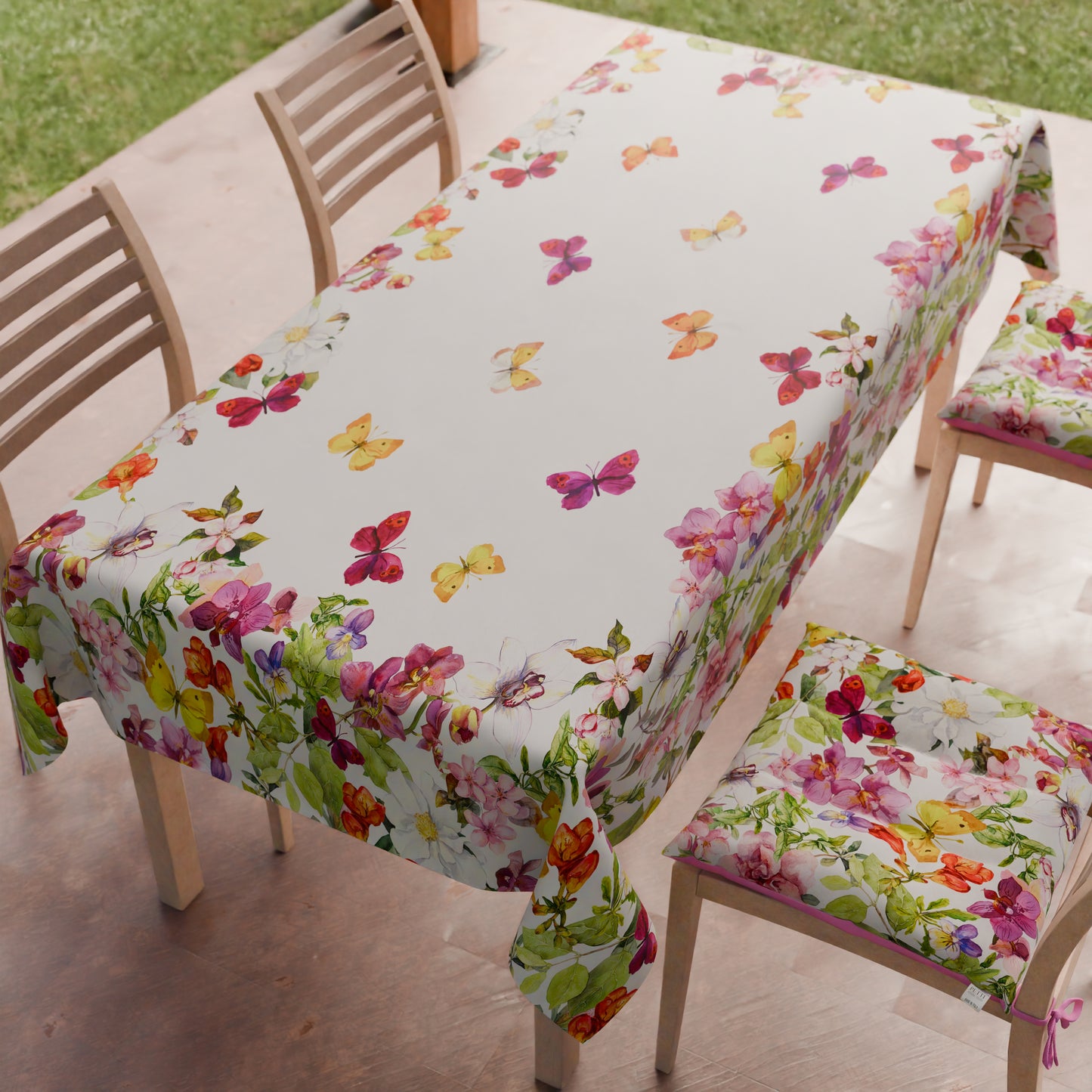 Stain-resistant tablecloth, kitchen table cover, butterflies