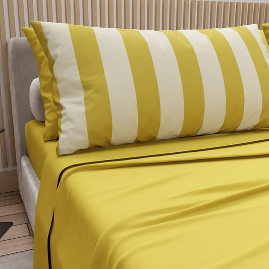 Lenzuola in Cotone, Completo Letto con Federe in Stampa Digitale Righe Giallo Ocra.